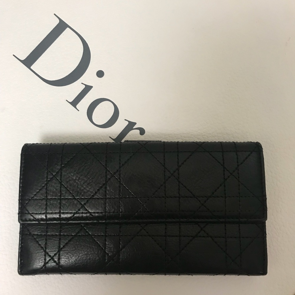 Dior Wallet - Picture 2 of 3